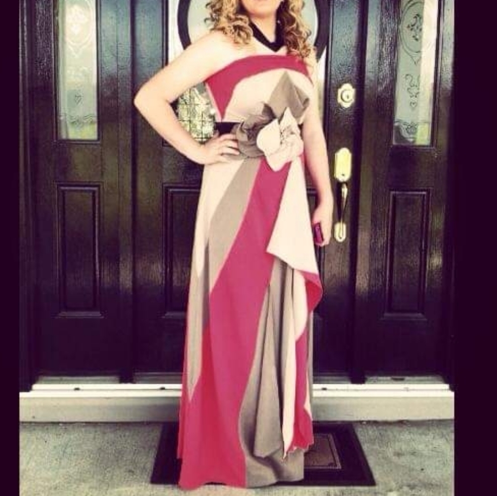 Beautiful classy maxi dress